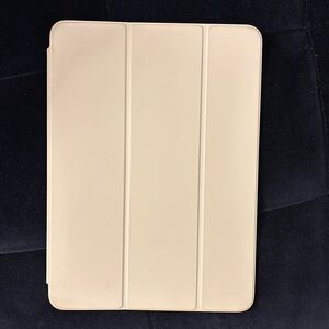 iPad 11 Pro Inch Case White